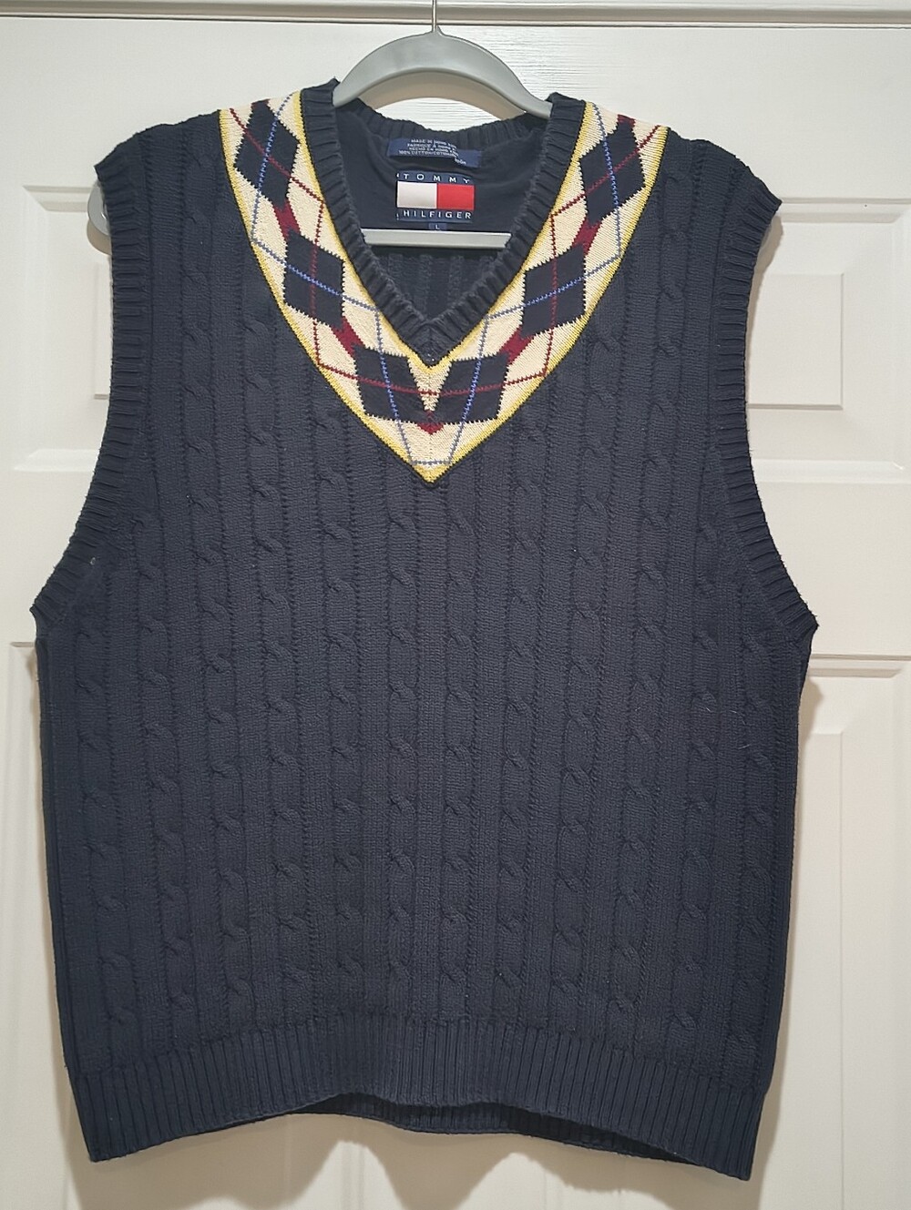 vintage tommy hilfiger Cable-knit Sweater Vest Argyle Block Size Large Made Hong